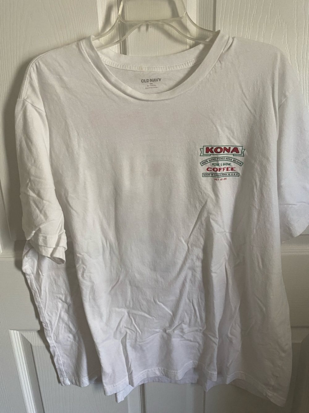 Old Navy Bundle of 3 Men’s White and Cream Tees